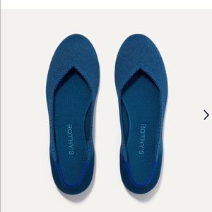 Rothy’s : The Flat